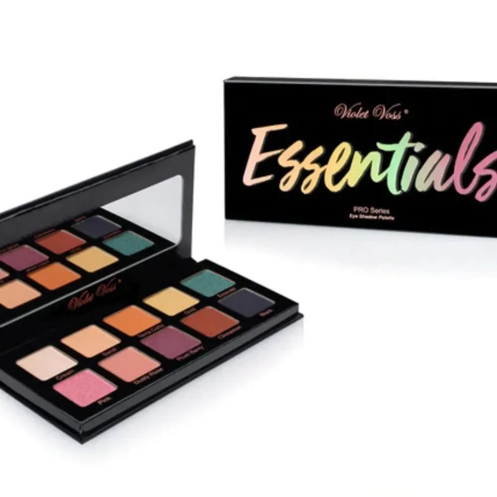 NWOB Essentials PRO Eyeshadow Palette - Violet Voss